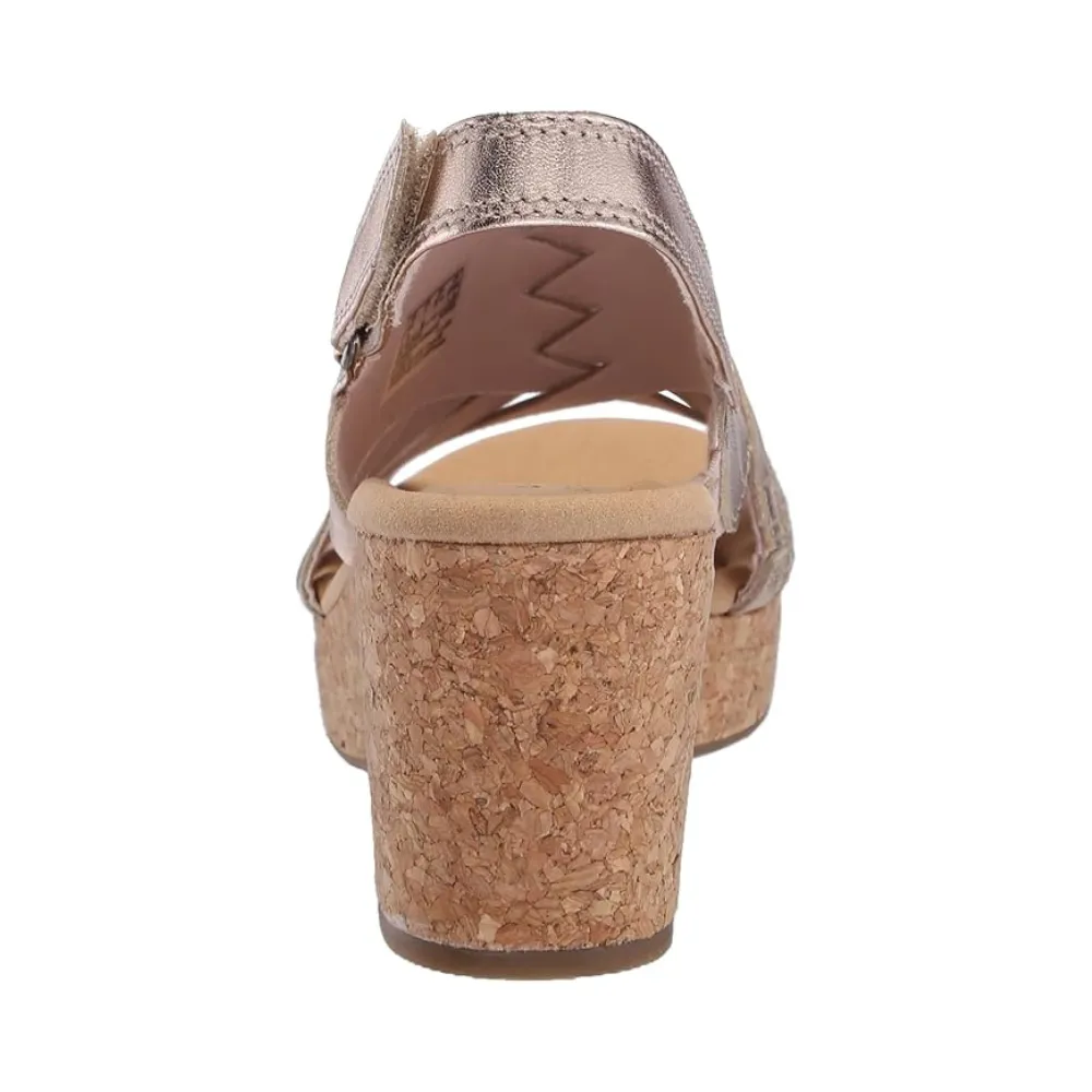 Clarks Giselle Glow Rose Gold Leather Wedge Sandals (Women's)