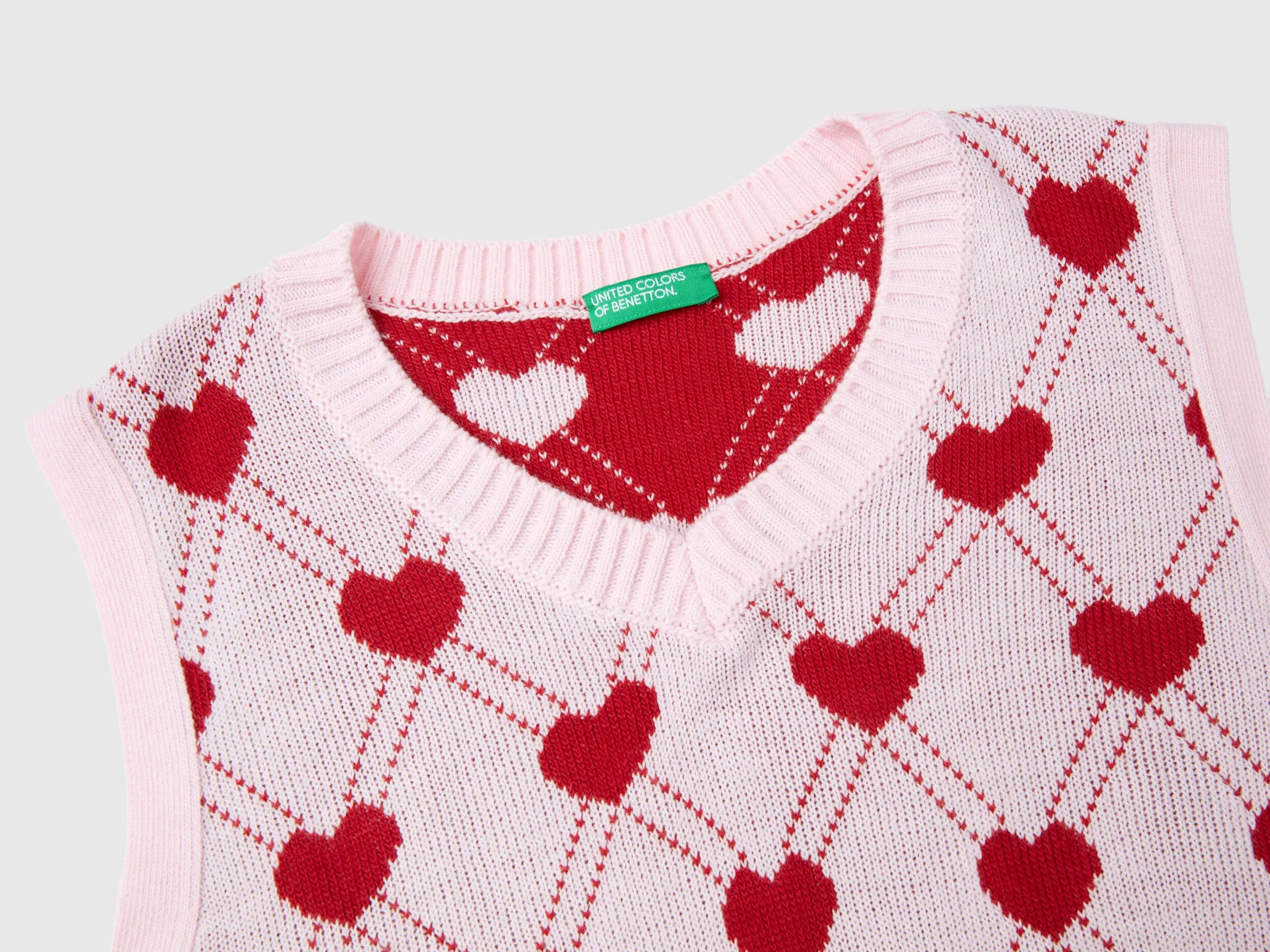 Cropped vest with heart motif - Pink | Benetton