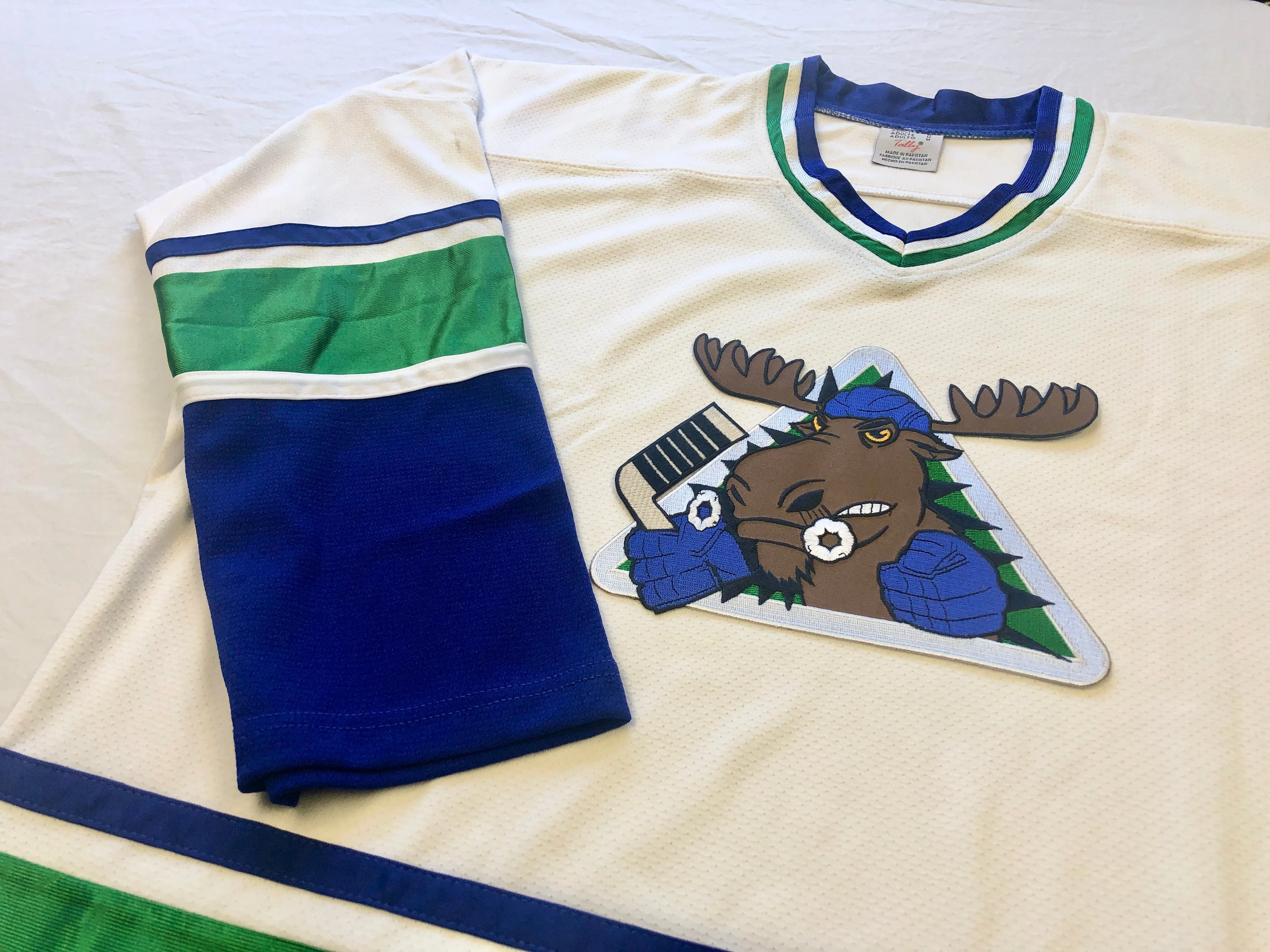 Custom Hockey Jerseys with the Mad Moose Twill Logo