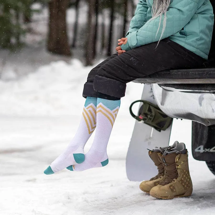 Darn Tough Women's Peaks Over-The-Calf Ultra-Lightweight Ski & Snowboard Socks