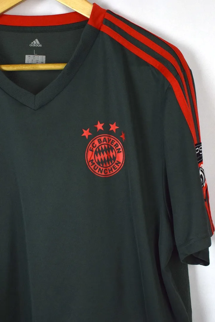 F.C. Bayern Munchen Soccer Top