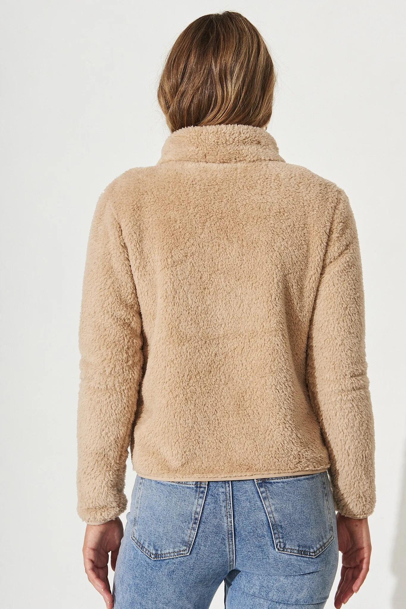 Linea Fluffy Jacket In Beige