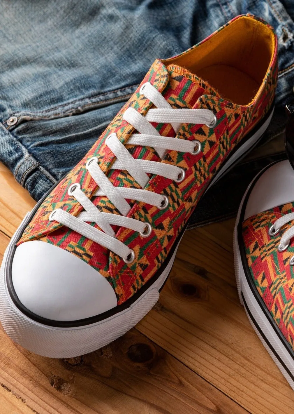 Mikono Kente Sneakers with white laces and a light rubber sole