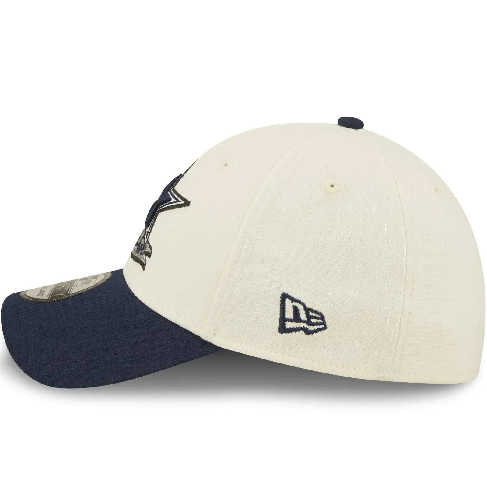 New Era Dallas Cowboys NFL 39THIRTY Sideline 2022 Baseball Cap - White