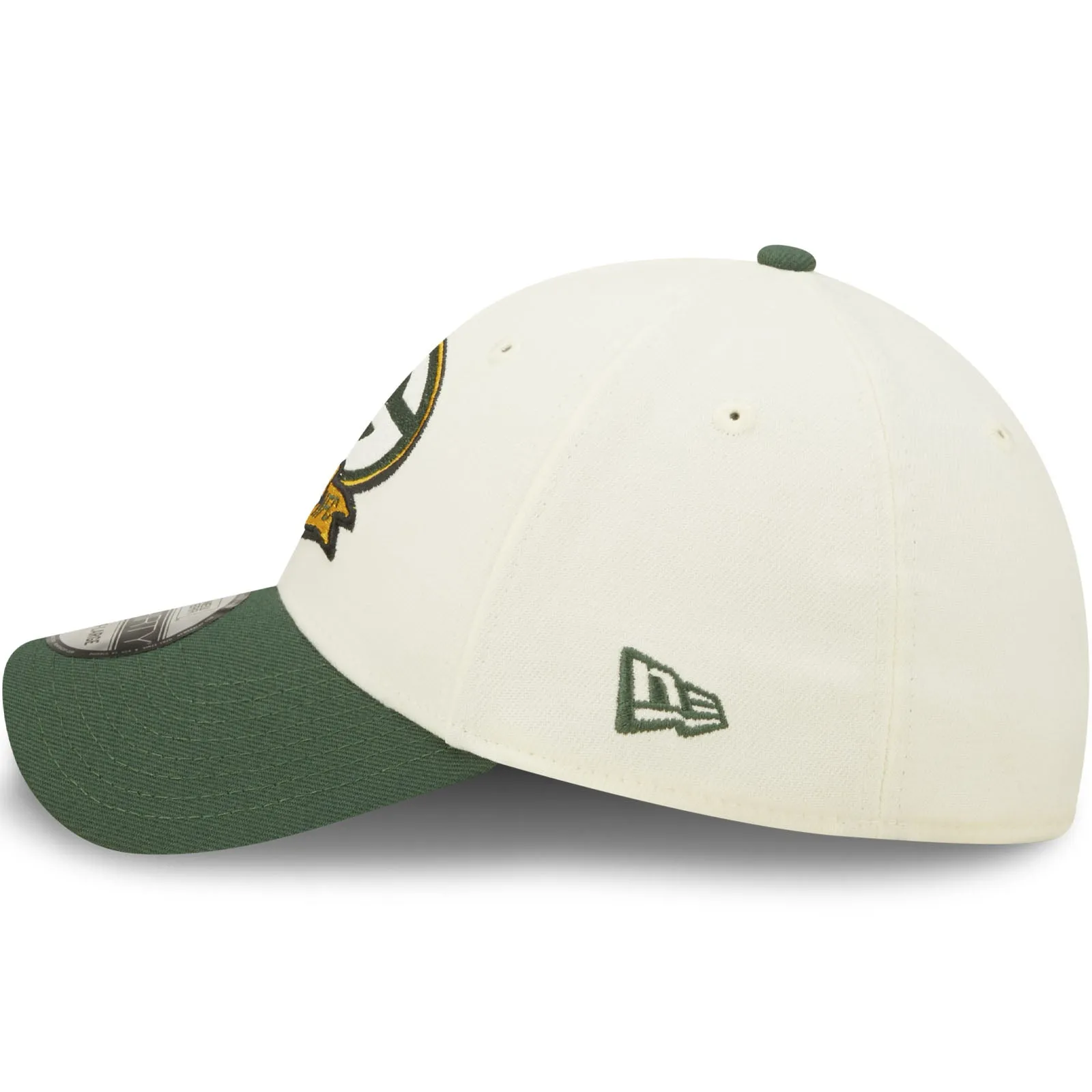 New Era Green Bay Packers NFL 39THIRTY Sideline 2022 Baseball Cap - White