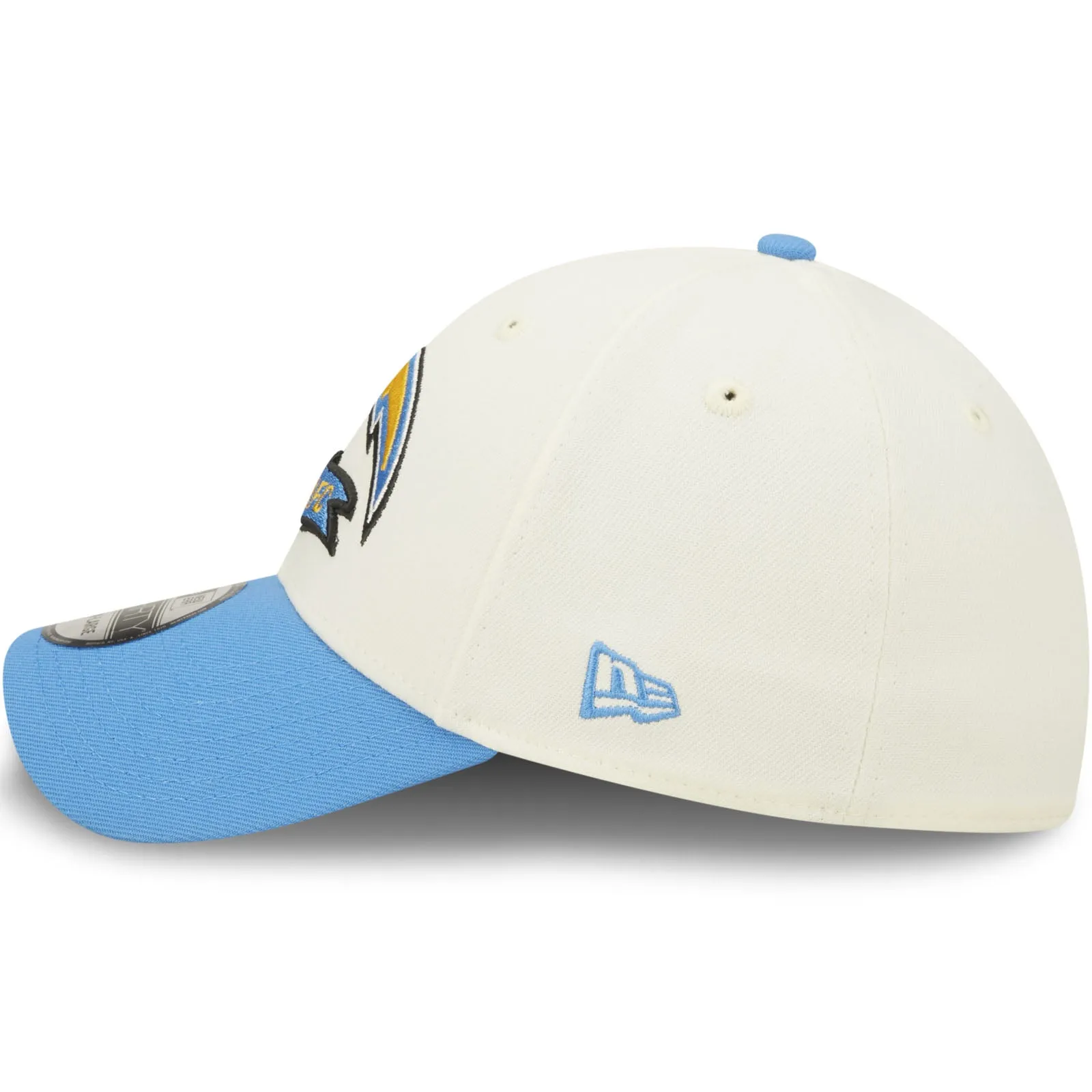 New Era Los Angeles Chargers NFL 39THIRTY Sideline 2022 Baseball Cap - White