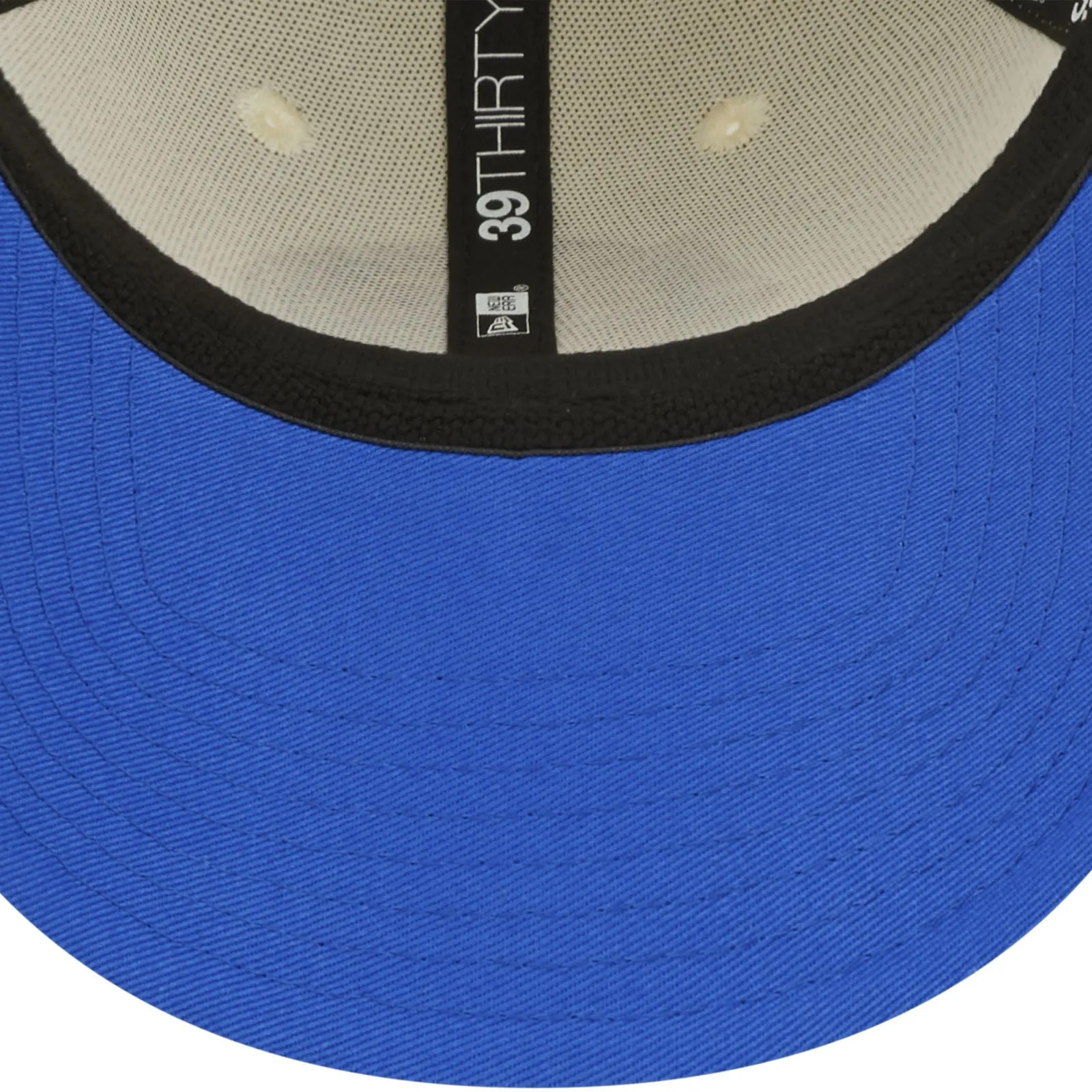 New Era Los Angeles Rams NFL 39THIRTY Sideline 2022 Baseball Cap - White