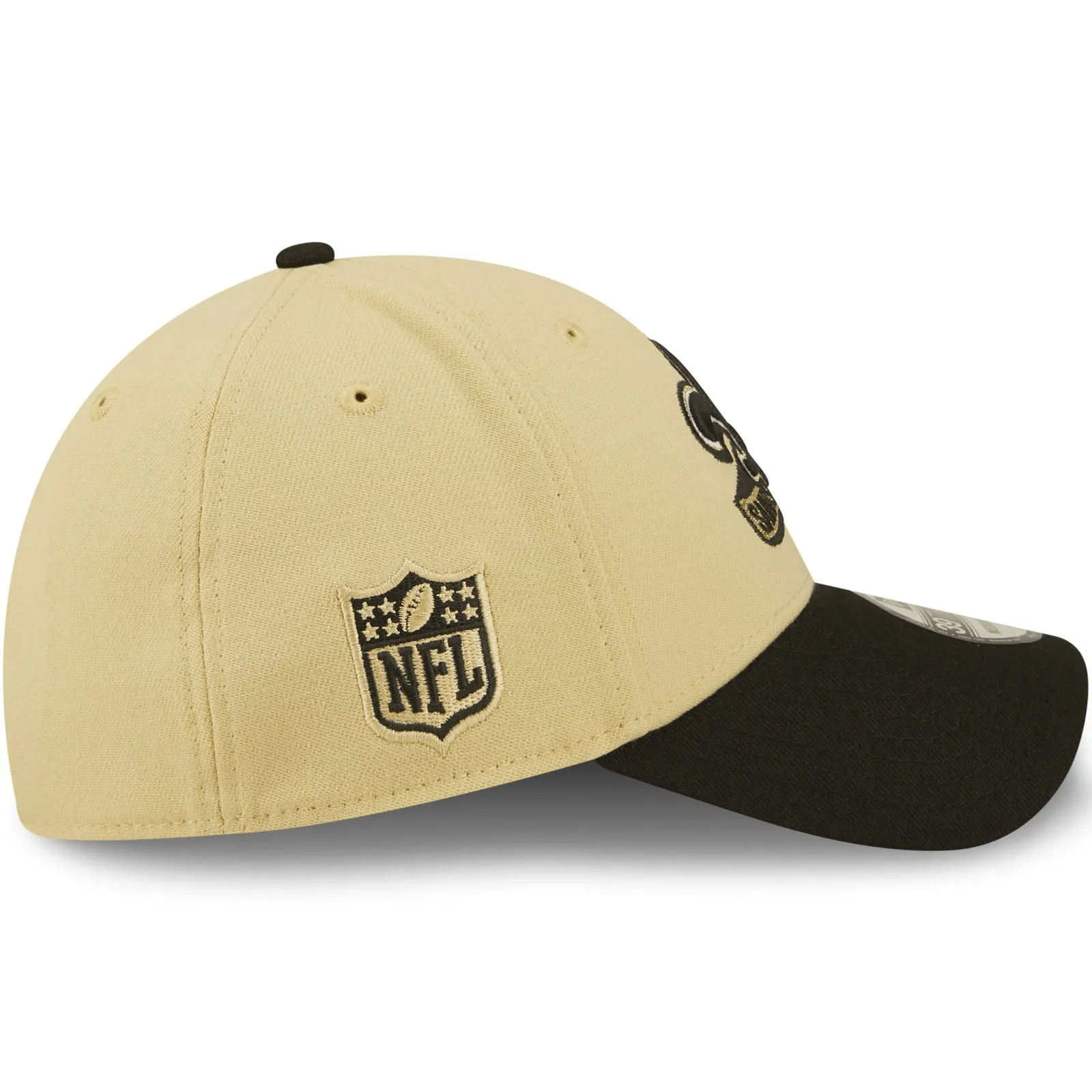 New Era New Orleans Saints NFL 2022 Sideline 39THIRTY Baseball Cap - Cream