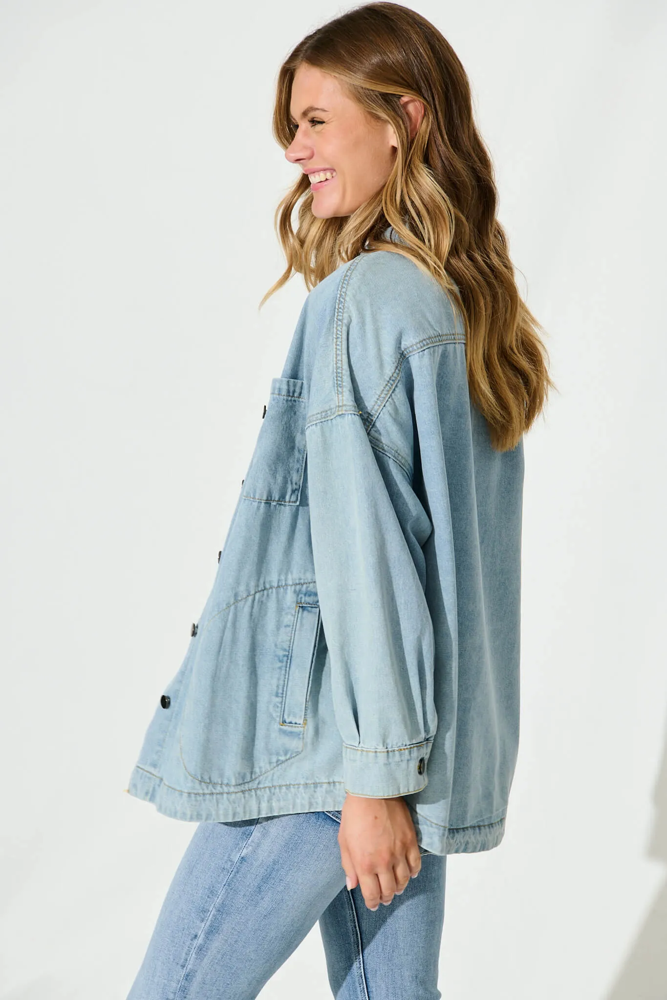 Ollie Denim Jacket In Light Blue