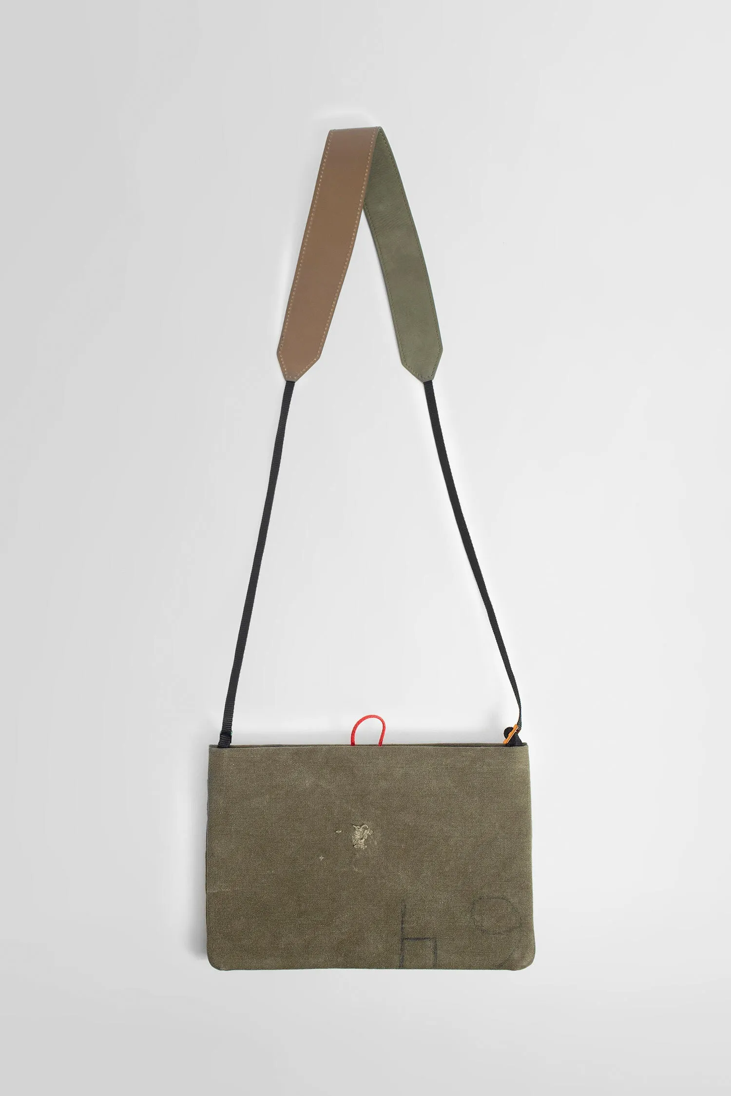 readymade easy upcycled canvas shoulder bag