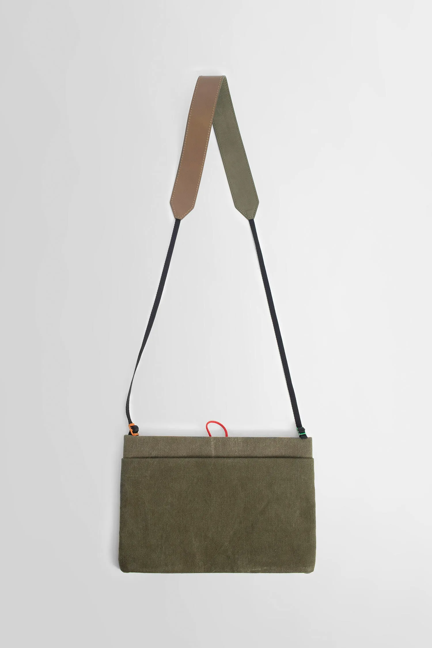 readymade easy upcycled canvas shoulder bag