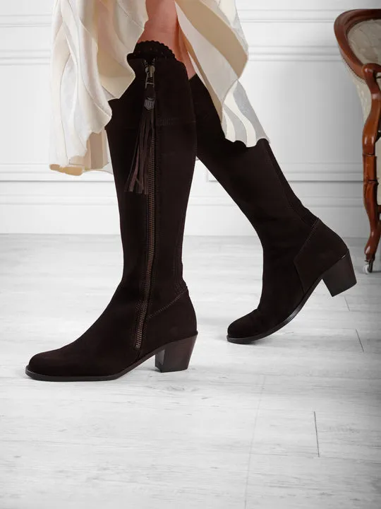 Regina chocolate Heeled Knee-high Boots        - Regular Fit