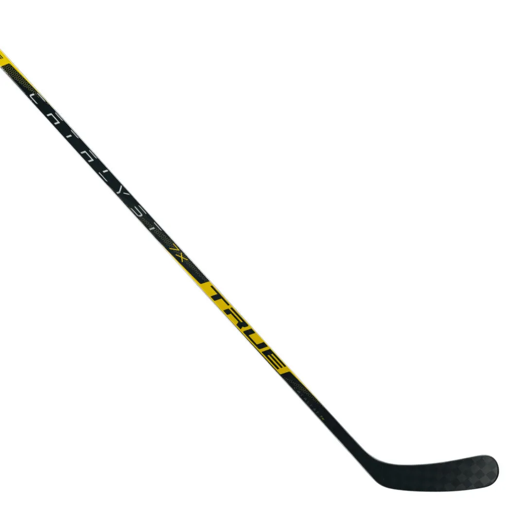 TRUE Catalyst 7X Intermediate Ice Hockey Stick